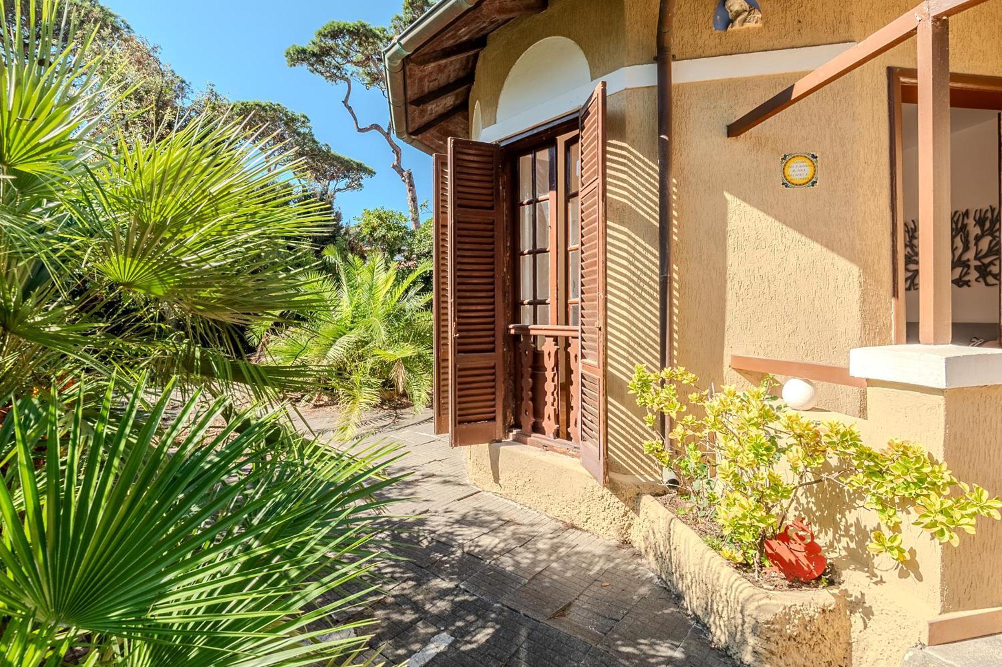 Exclusive Charming Villa - Free Parking 400 Mq Garden - Rome Airport - Roseto Villa Dream Fregenae Kültér fotó